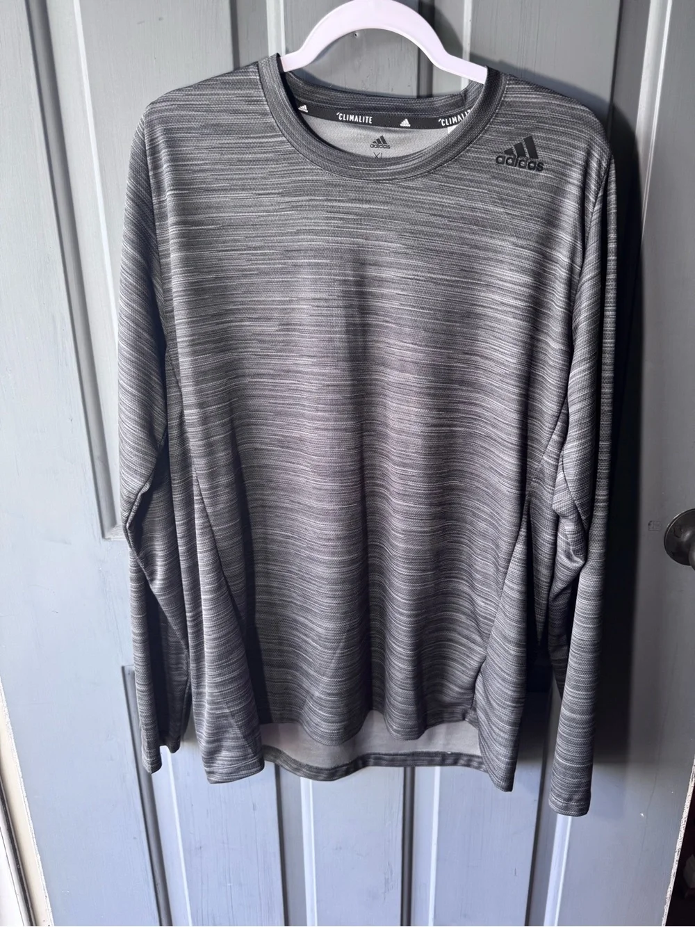 adidas Men’s Heather Gray/Black Long-Sleeve Climalite Top